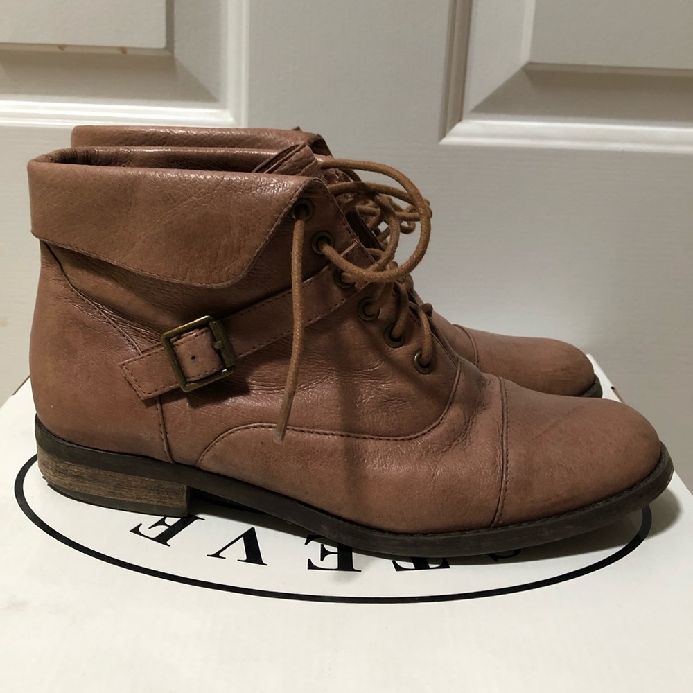 Steve Madden Leather Lace-up Ankle Boots